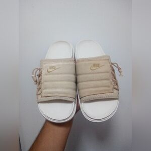 Nike Asuna Desert Sand Beige Slides Sz 8 Women